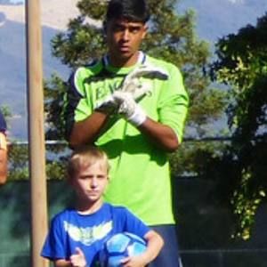 Meet your Posher, Vale